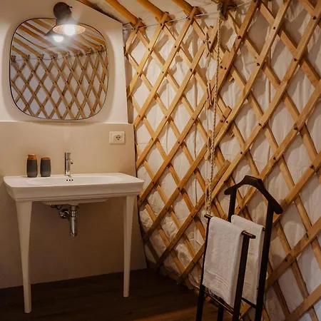 Glamping Le Dune לינה וארוחת בוקר 4*