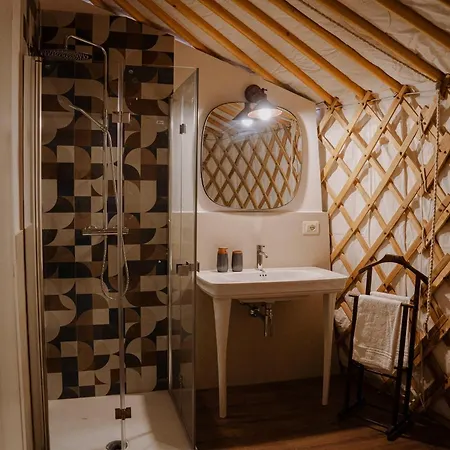 לינה וארוחת בוקר Glamping Le Dune 4*